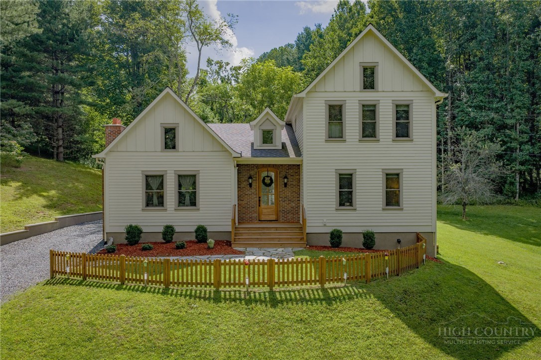 163 Walnut Drive Property Photo 1