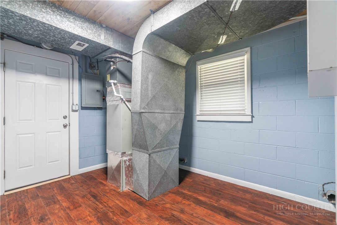 81 Pine Tree Drive Property Photo 37