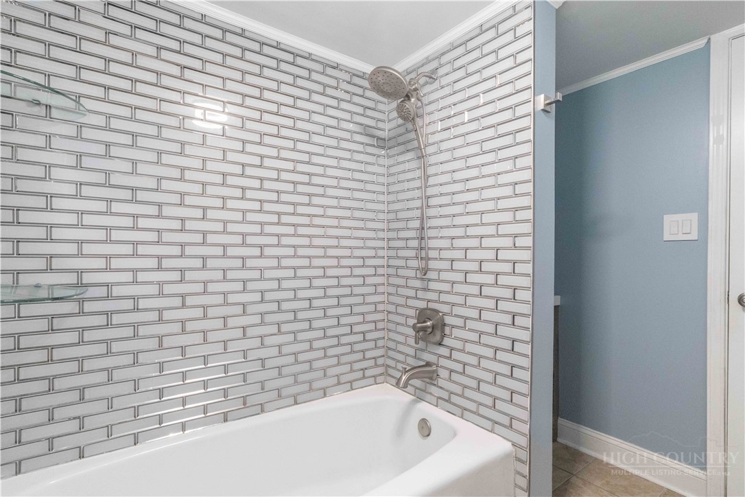 81 Pine Tree Drive Property Photo 41
