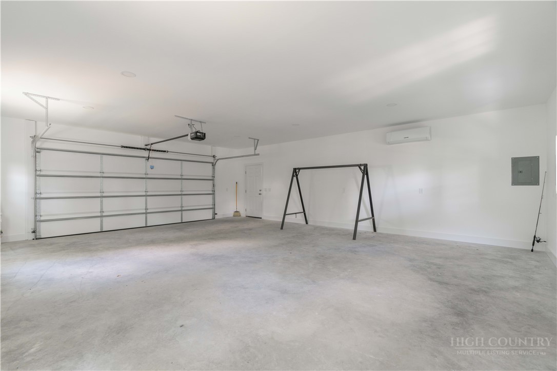 81 Pine Tree Drive Property Photo 43