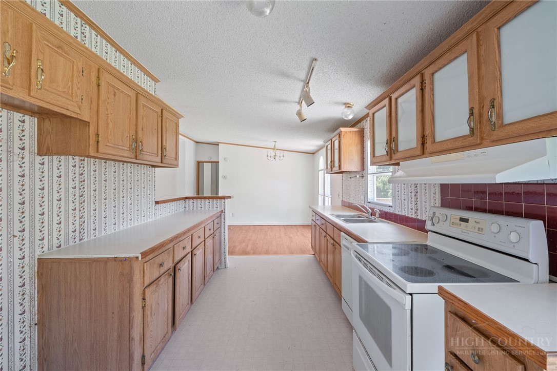 2341 Nc 18 - Us 64 Property Photo 8