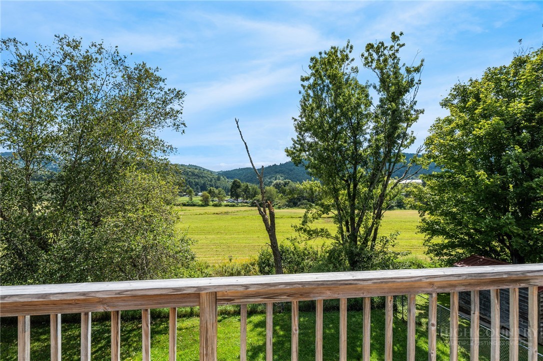 304 Evergreen. Lane Property Photo 48
