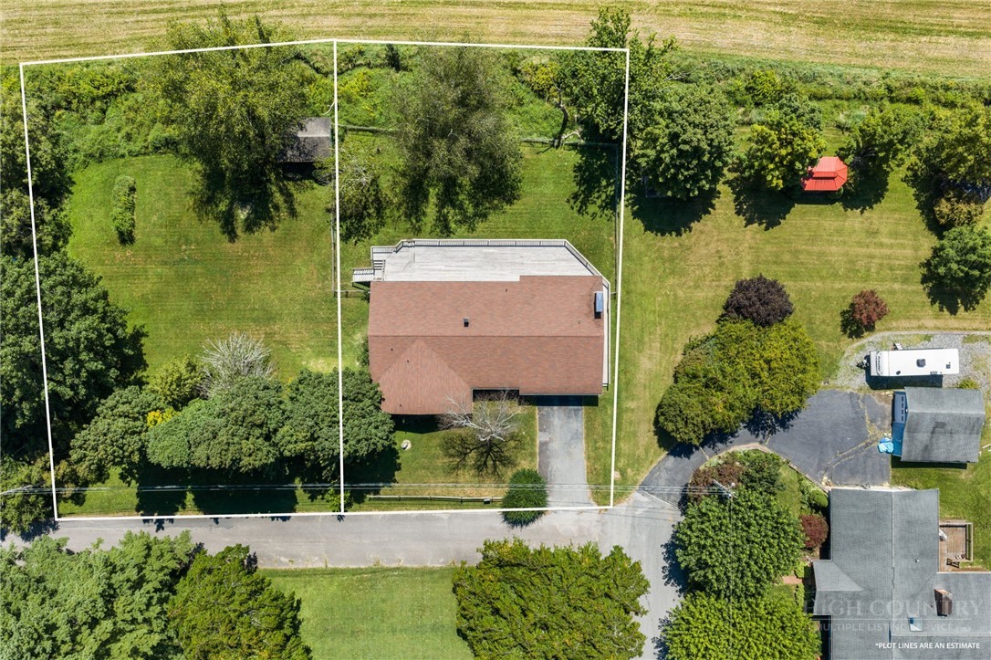 304 Evergreen. Lane Property Photo 50