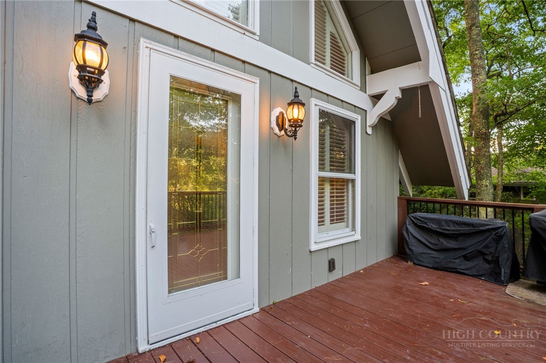 244 Walnut Property Photo 32