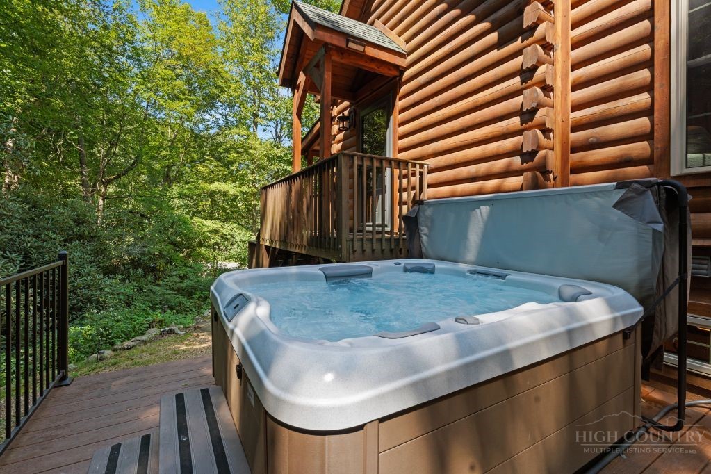 689 Sugar Mountain Drive Property Photo 31