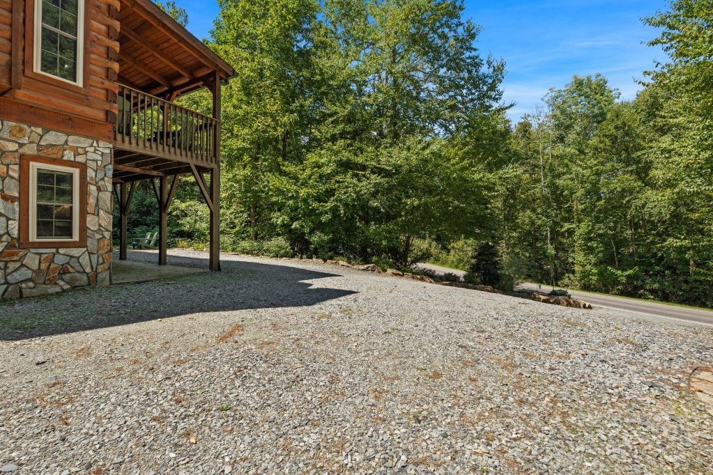 689 Sugar Mountain Drive Property Photo 41