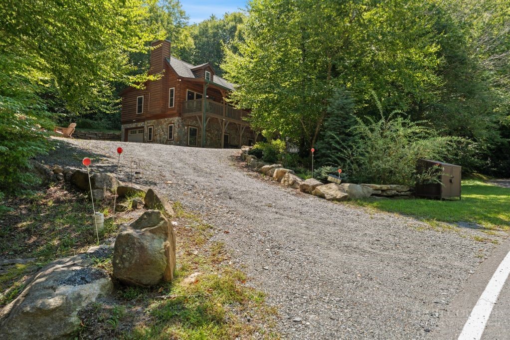 689 Sugar Mountain Drive Property Photo 42