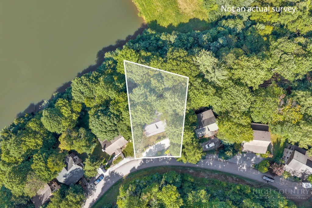 267 Streamside Lane Property Photo 2