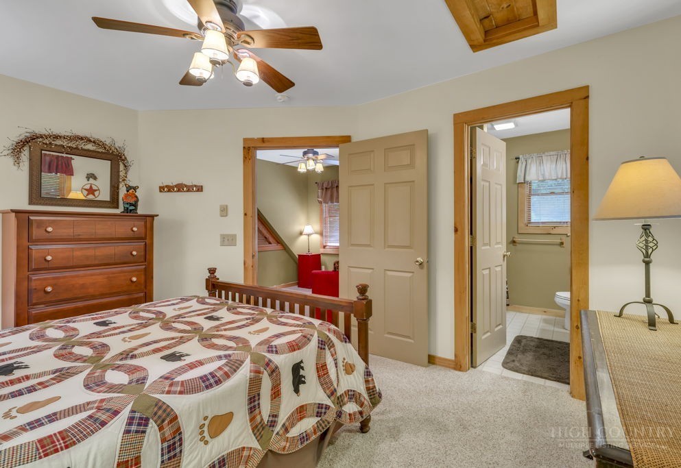 267 Streamside Lane Property Photo 26