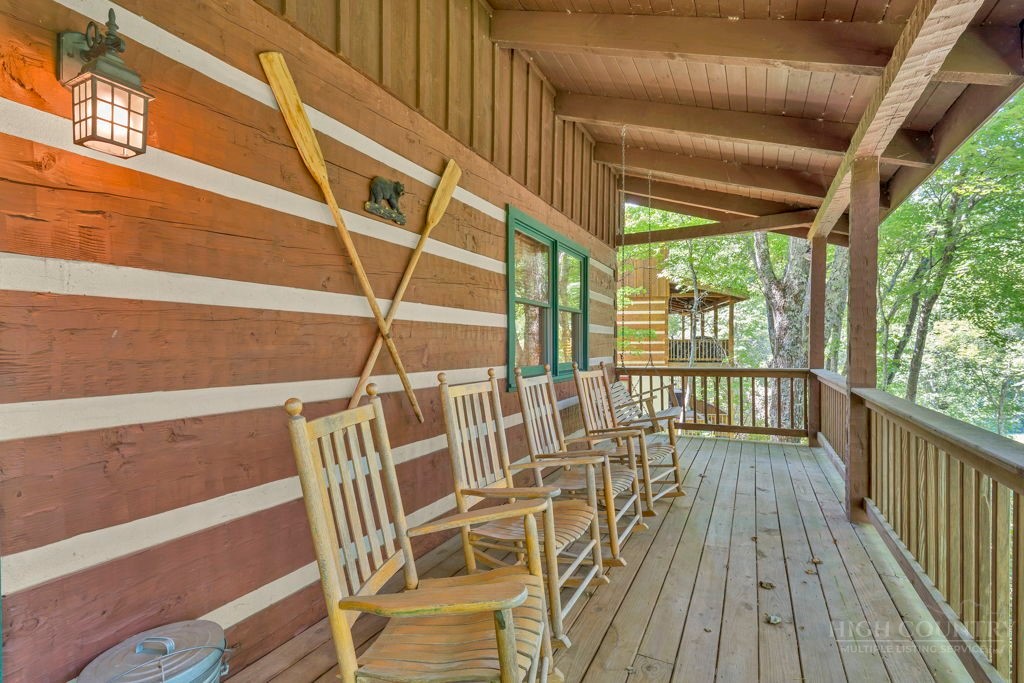 267 Streamside Lane Property Photo 41