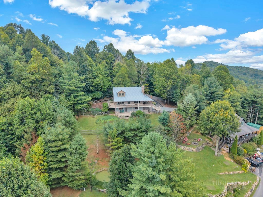 526 Welcome Way Property Photo 3