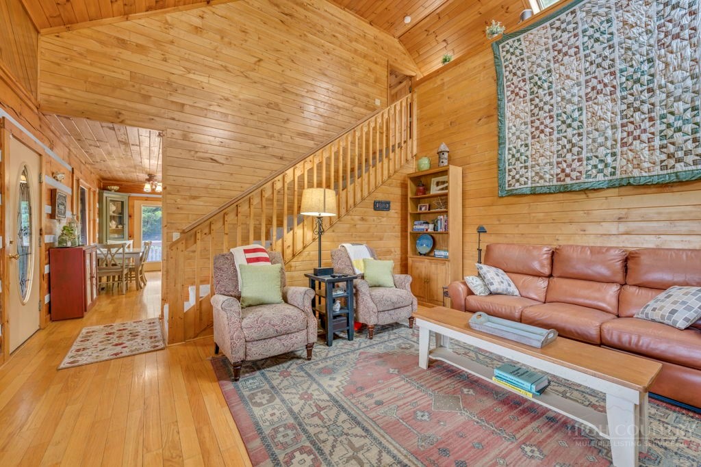 526 Welcome Way Property Photo 10