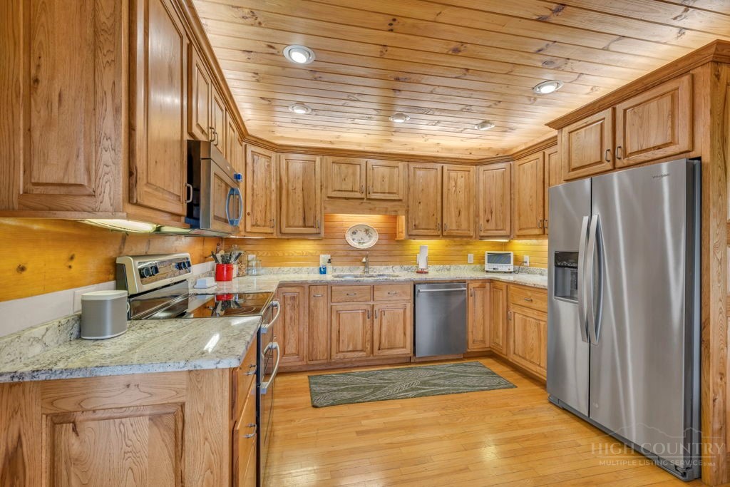 526 Welcome Way Property Photo 13