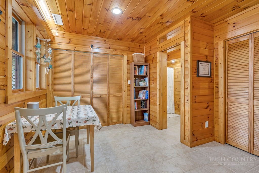 526 Welcome Way Property Photo 32