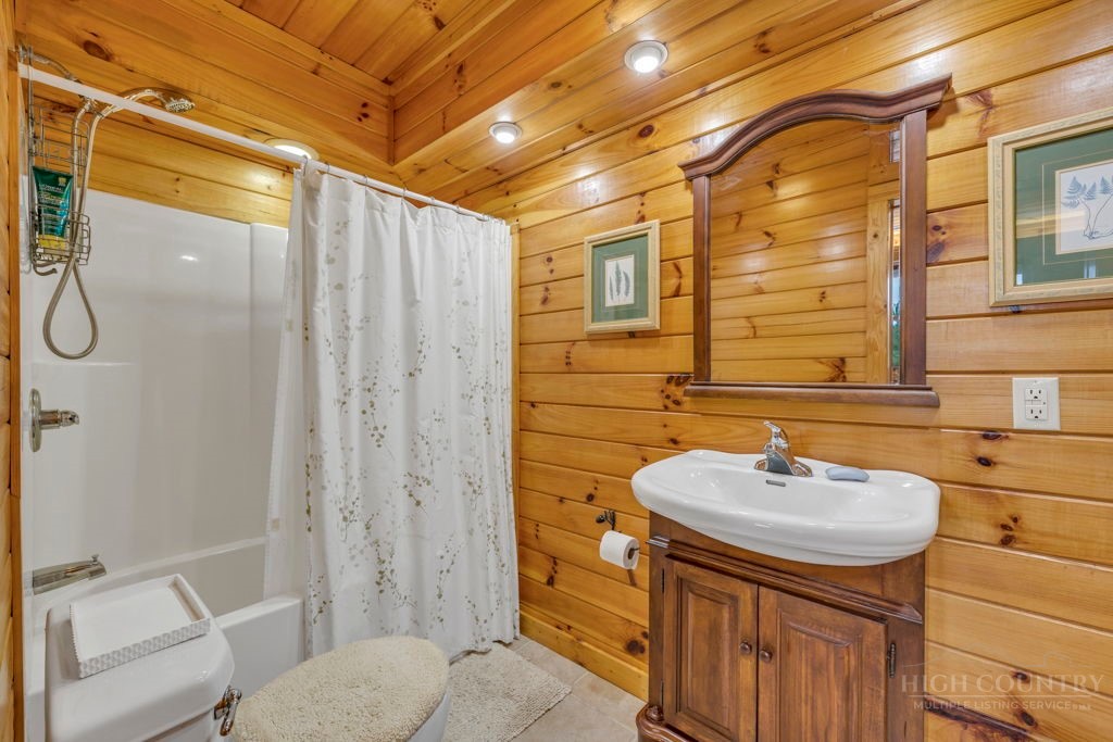 526 Welcome Way Property Photo 34