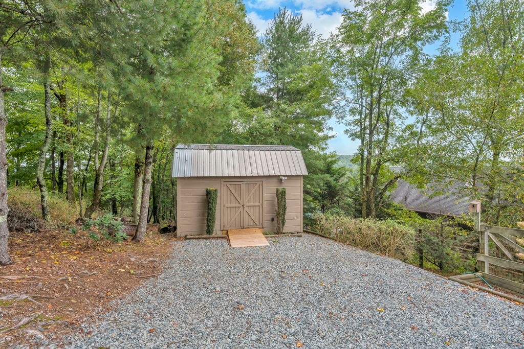 526 Welcome Way Property Photo 36