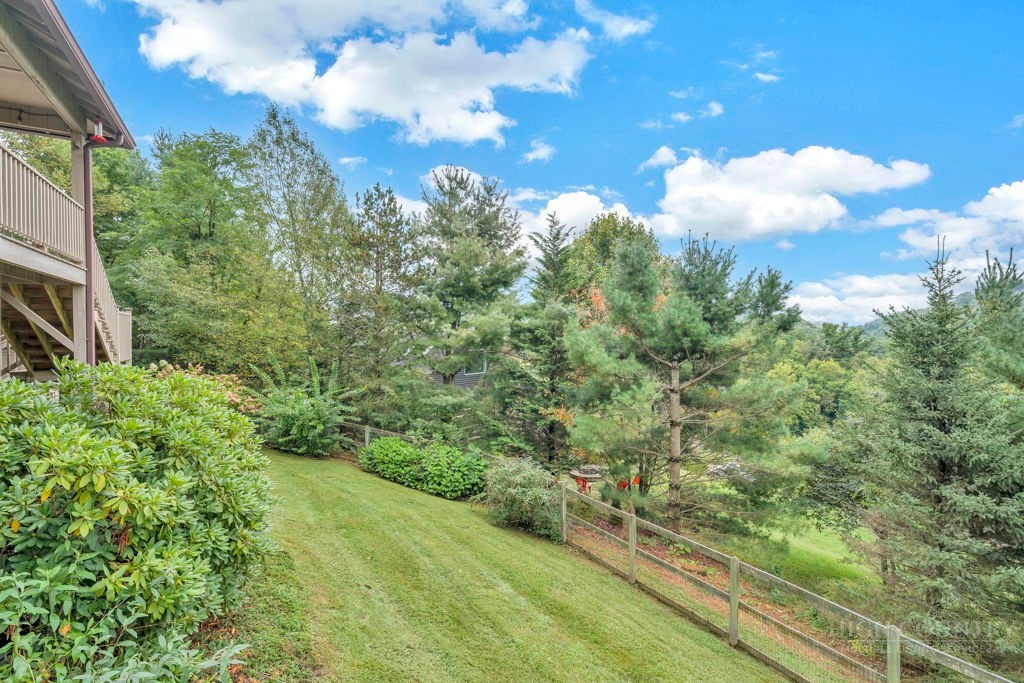 526 Welcome Way Property Photo 37