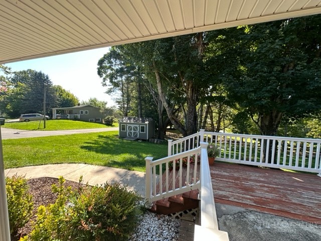 368 Westview Dr. Property Photo 16