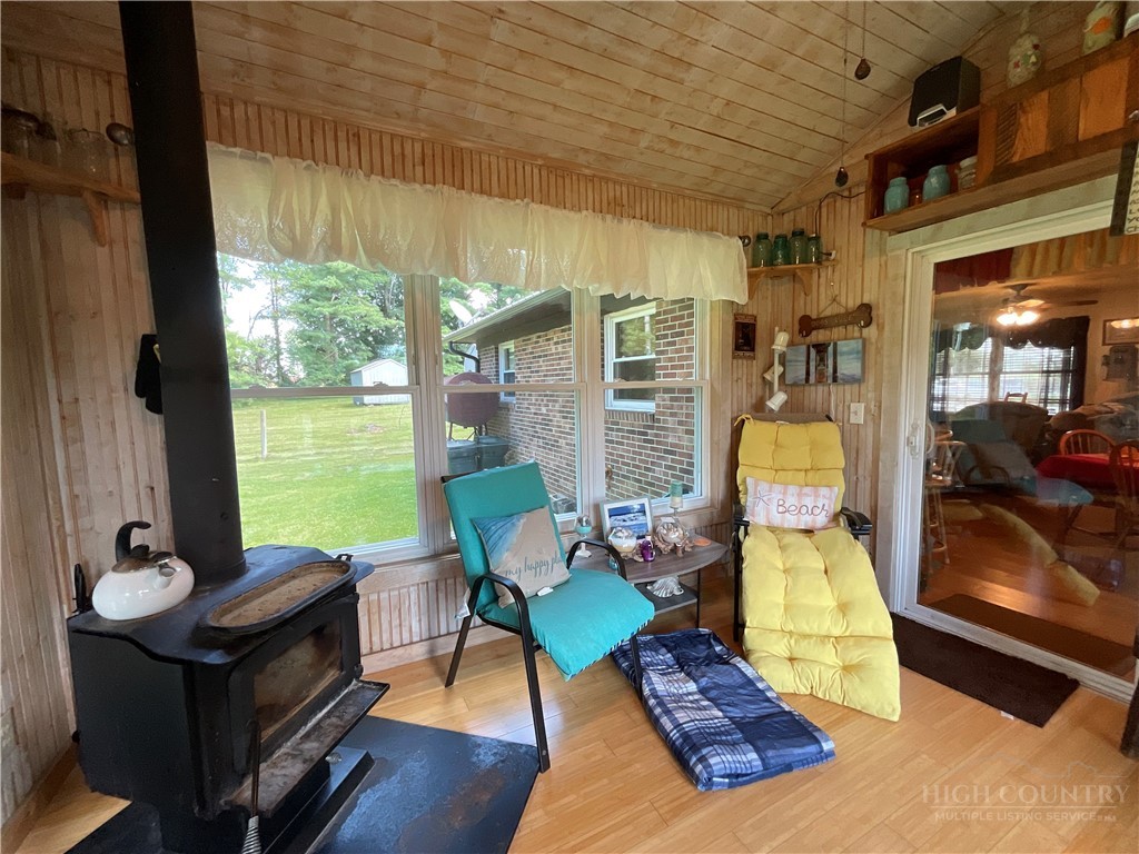 6627 Glade Valley Road Property Photo 23