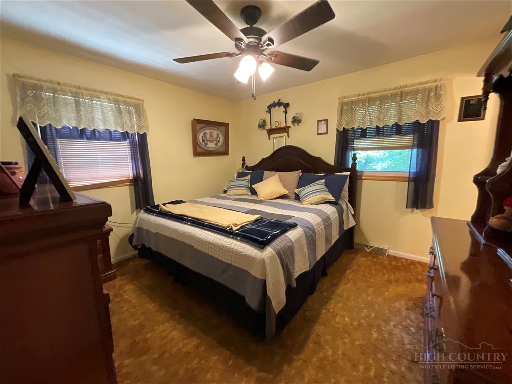6627 Glade Valley Road Property Photo 25
