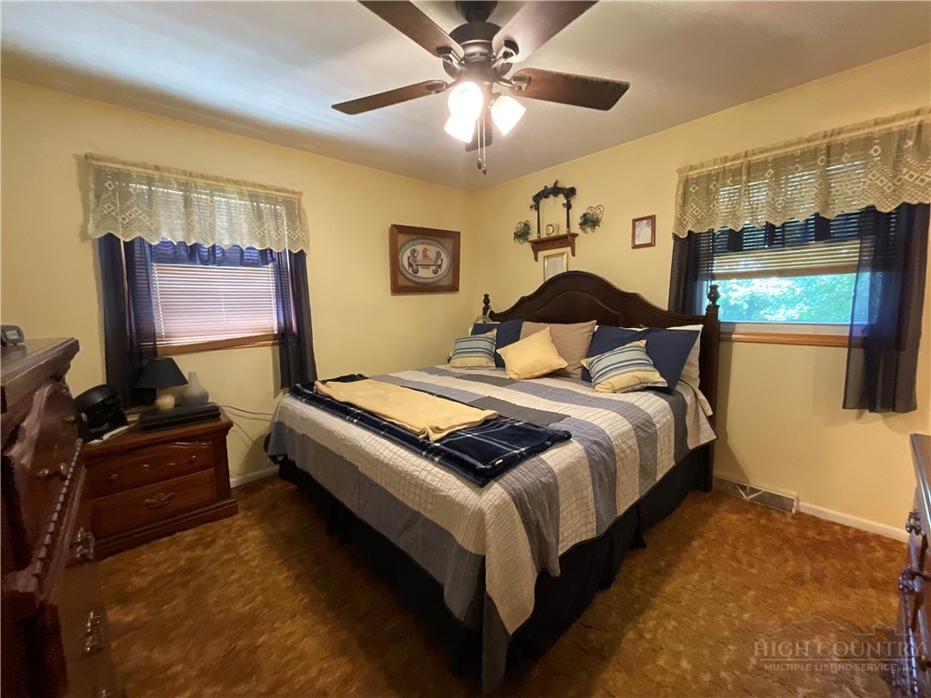 6627 Glade Valley Road Property Photo 27