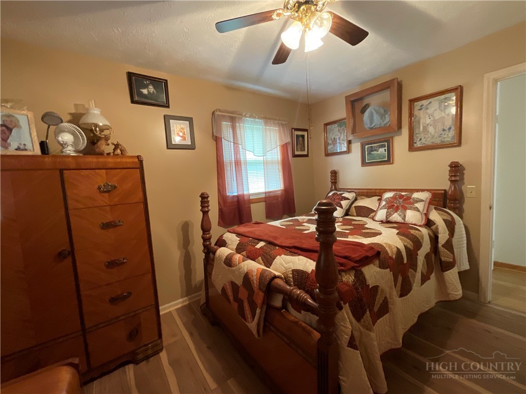 6627 Glade Valley Road Property Photo 29