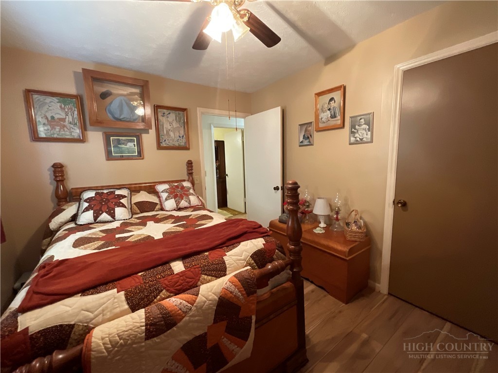 6627 Glade Valley Road Property Photo 30