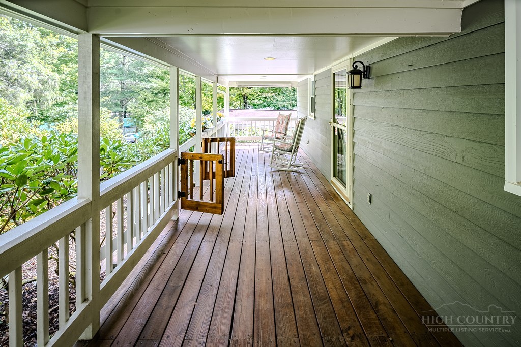 54 Whispering Pine Loop Property Photo 4