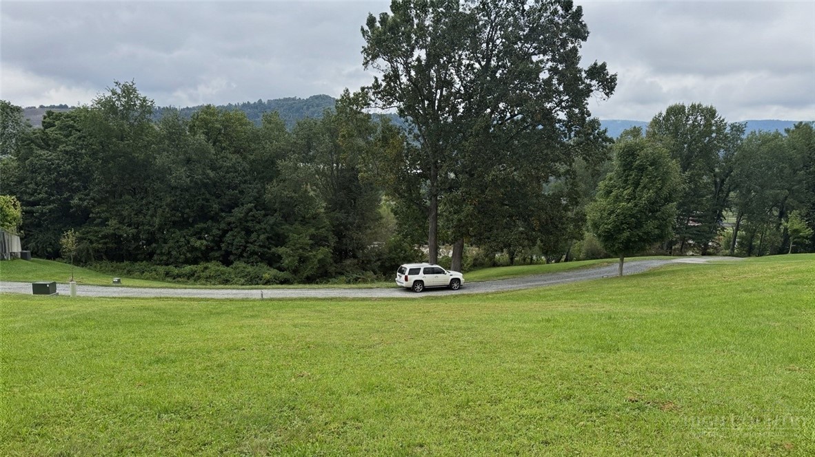 Tbd Lot 9 Willowbend Lane Property Photo 4