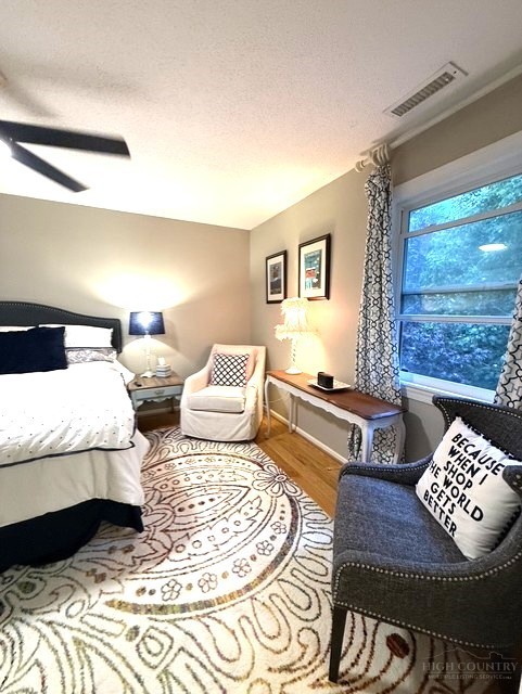 175 Pine Village 4 Property Photo 12