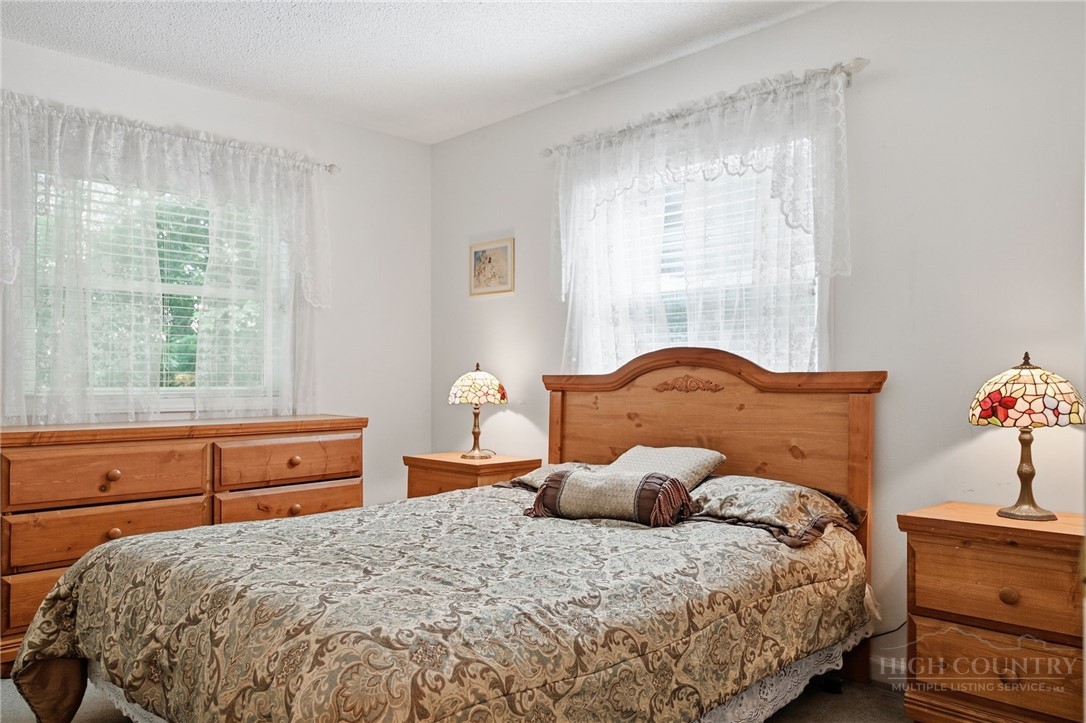 61 Fox Hill Loop Property Photo 14