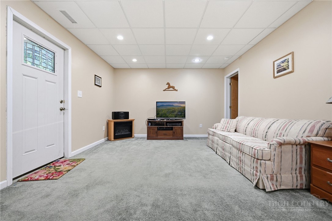 61 Fox Hill Loop Property Photo 21