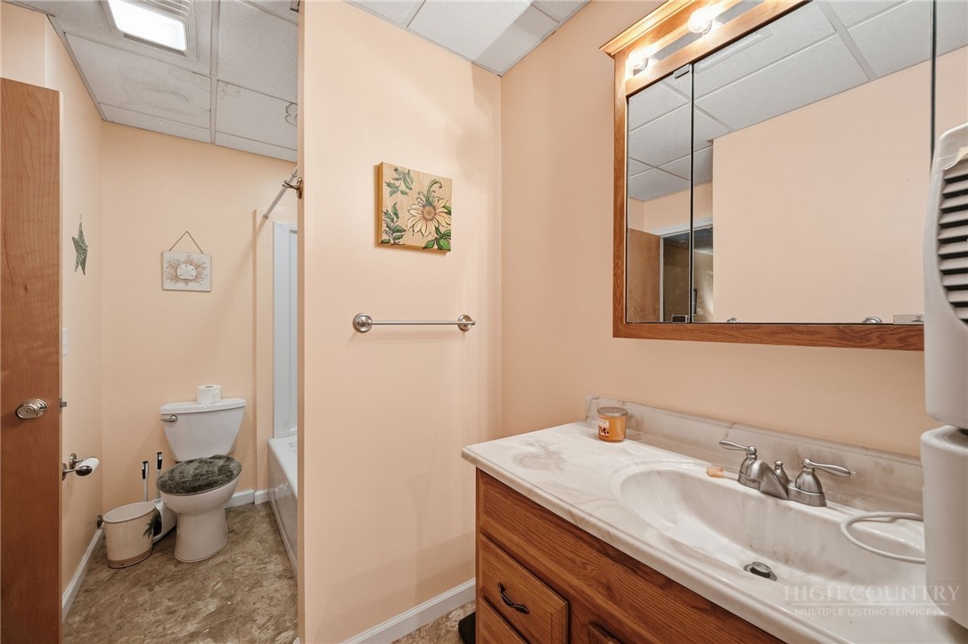 61 Fox Hill Loop Property Photo 25