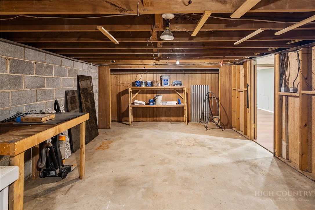 214 Blanwood Drive Property Photo 35