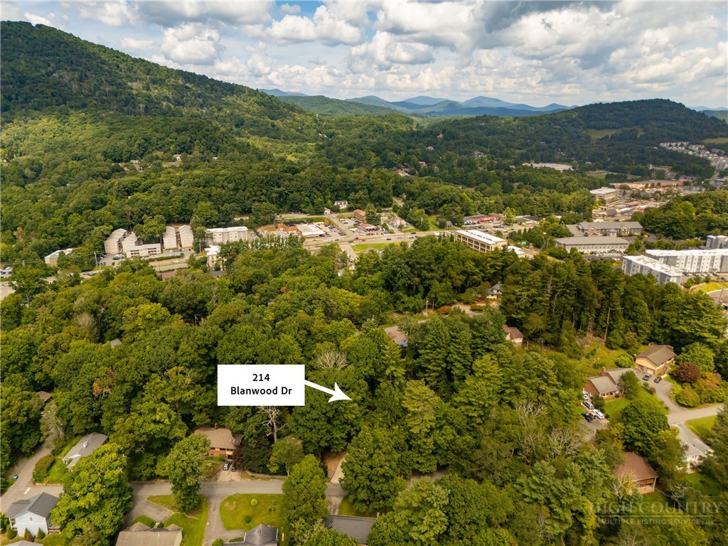 214 Blanwood Drive Property Photo 39