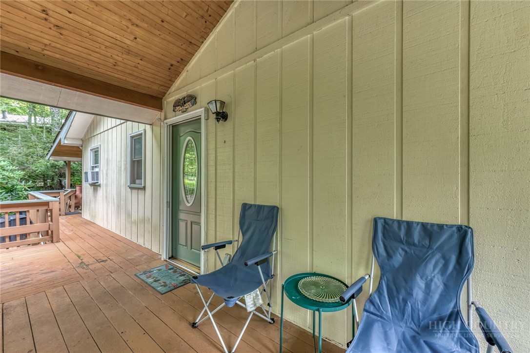 163 Elderberry Loop Property Photo 5