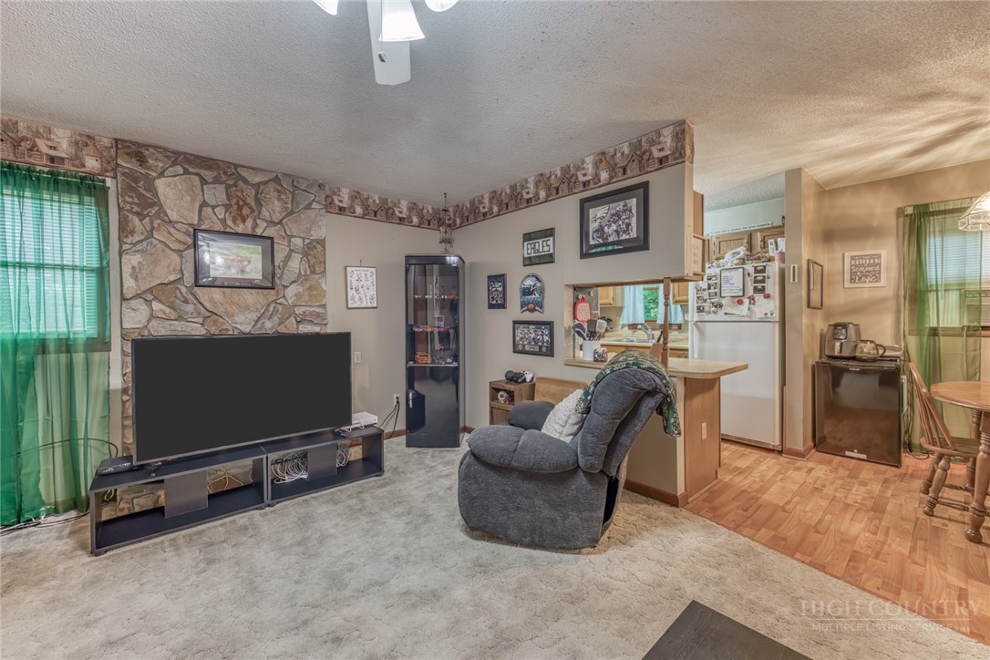 163 Elderberry Loop Property Photo 16