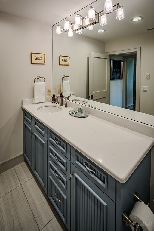 104 Moon Run D Property Photo 27
