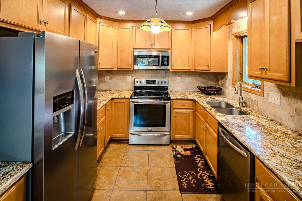 243 Greenbriar Road Property Photo 24