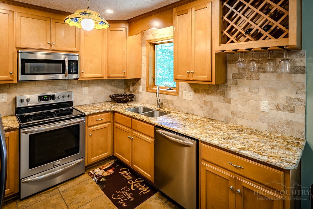 243 Greenbriar Road Property Photo 25