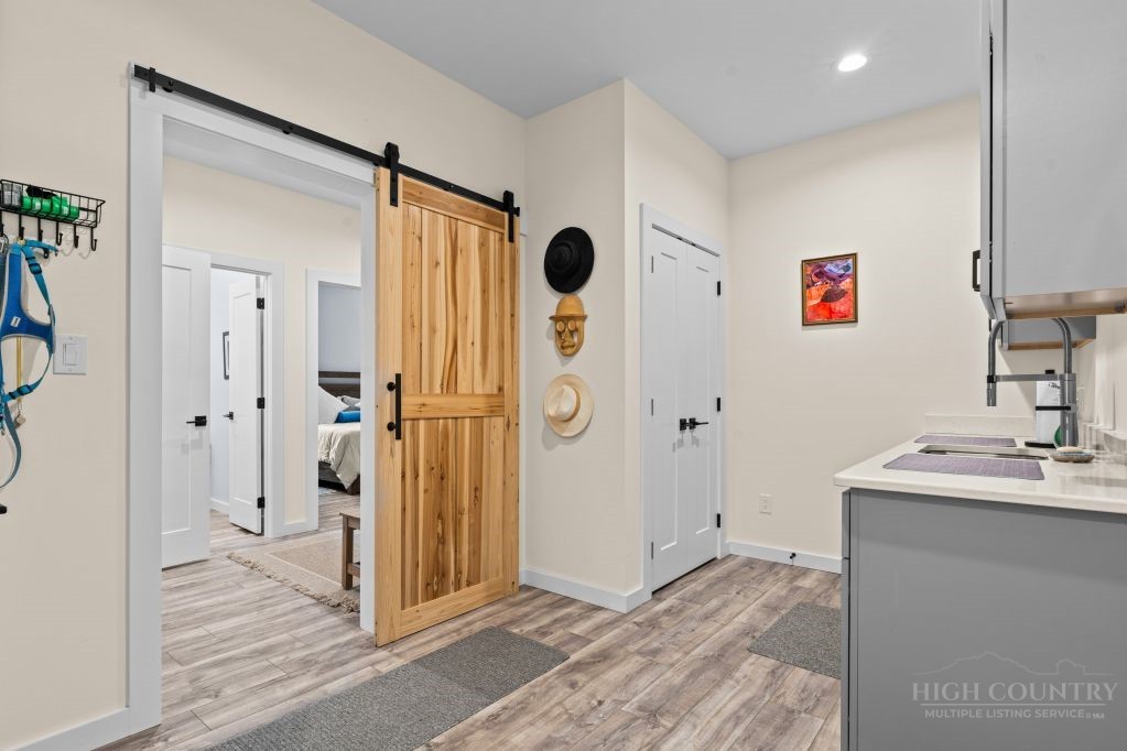 253 Farm Loop Road Property Photo 25