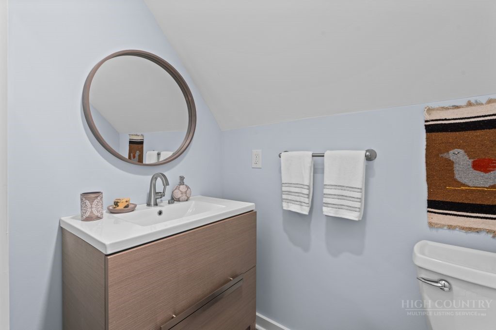253 Farm Loop Road Property Photo 29