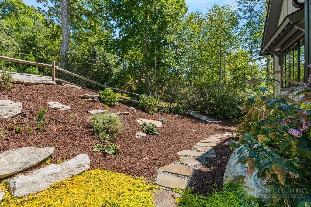 253 Farm Loop Road Property Photo 38