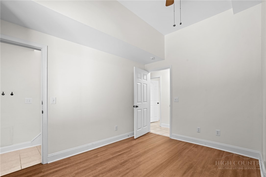502 Queen Street Property Photo 15