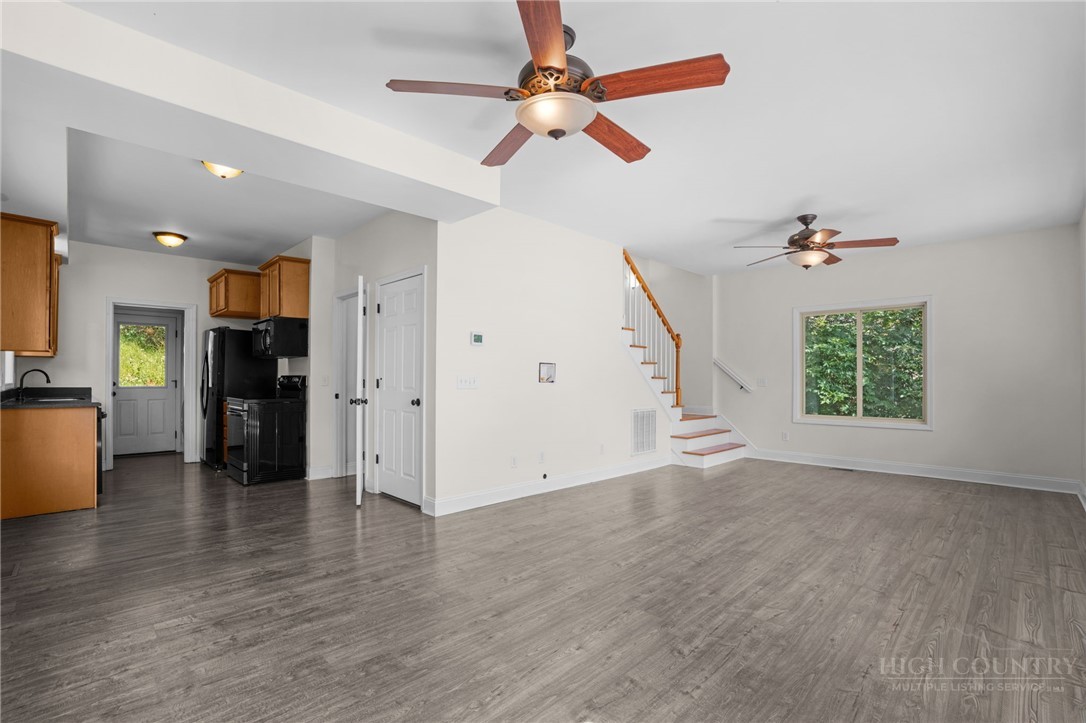 502 Queen Street Property Photo 16