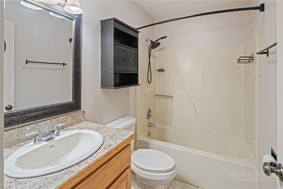 286 Sunset Drive Property Photo 20