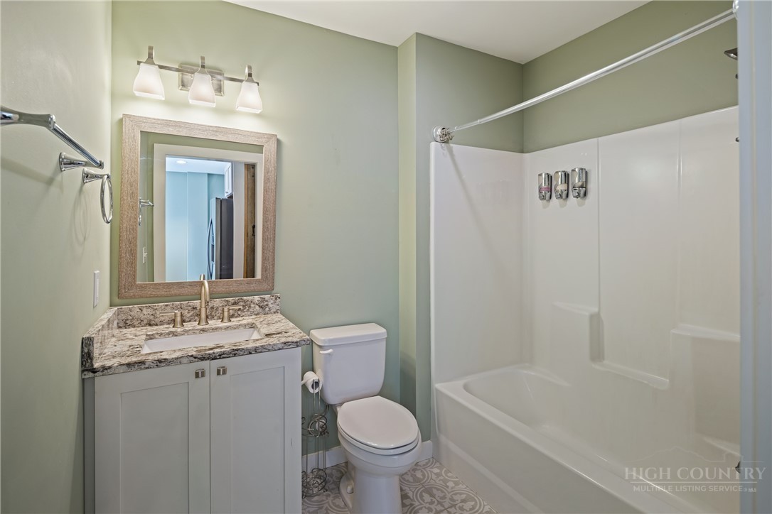 286 Sunset Drive Property Photo 38
