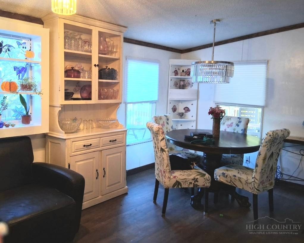 336 Farview Lane Property Photo 7