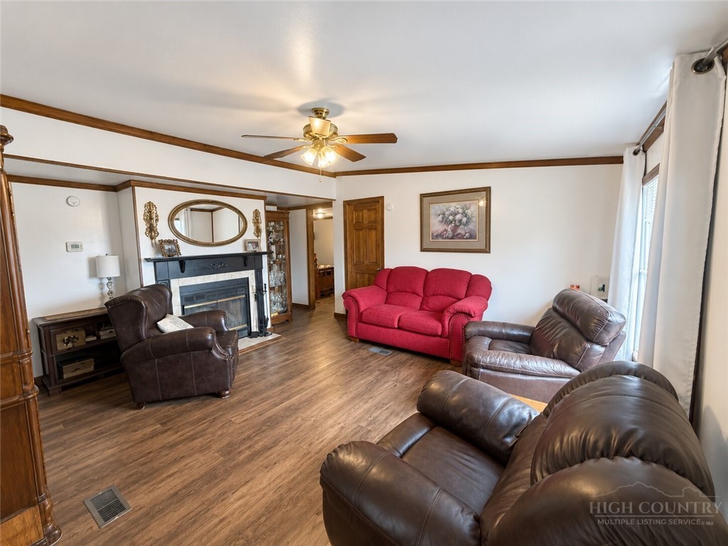 336 Farview Lane Property Photo 12