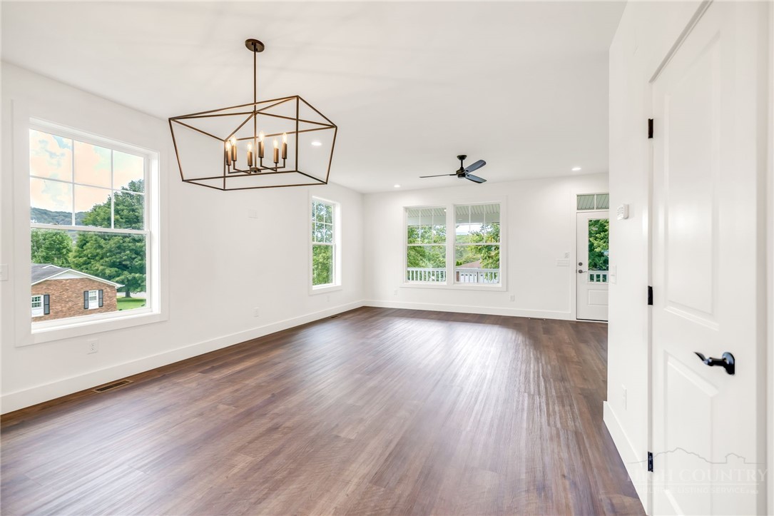 151 Ridgeside Drive Property Photo 11